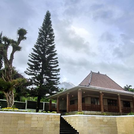 Akasa Hotel Kaliurang Exterior foto