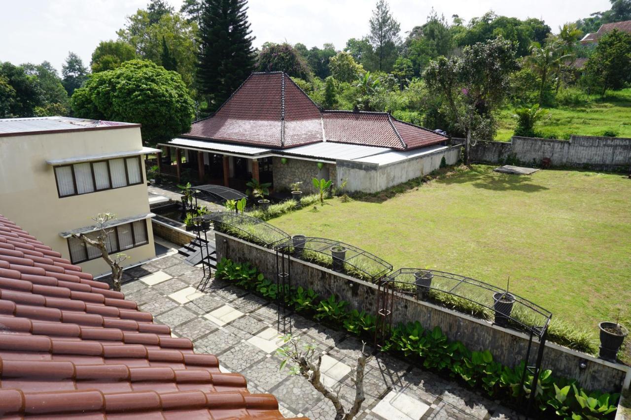 Akasa Hotel Kaliurang Exterior foto
